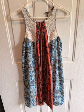Sleeveless Lace Yoke Shift Dress in Light Blue and Coral